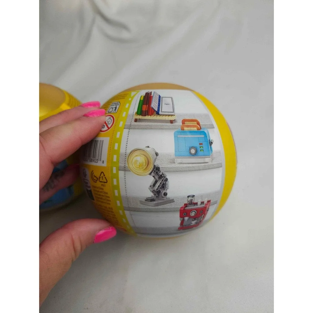 Zuru exact item